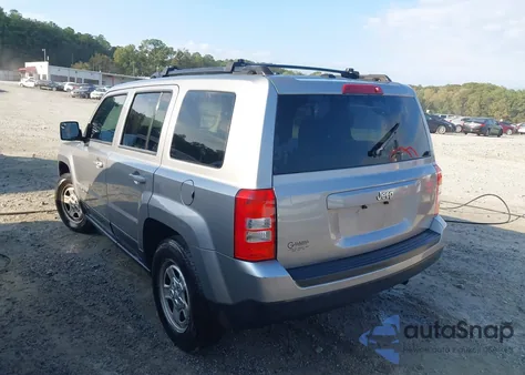 2016 Jeep Patriot Sport z USA, uszkodzony, nr VIN 1C4NJPBA7GD636936